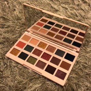 Ciate The Editor Palette